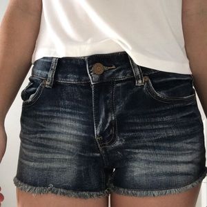 Cutoff shorts